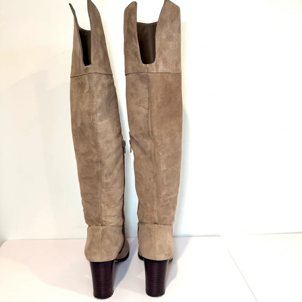 Lord & Taylor 424 Fifth Mikayla Tan Suede Knee High Boots W Block Heel, Sz 8.5